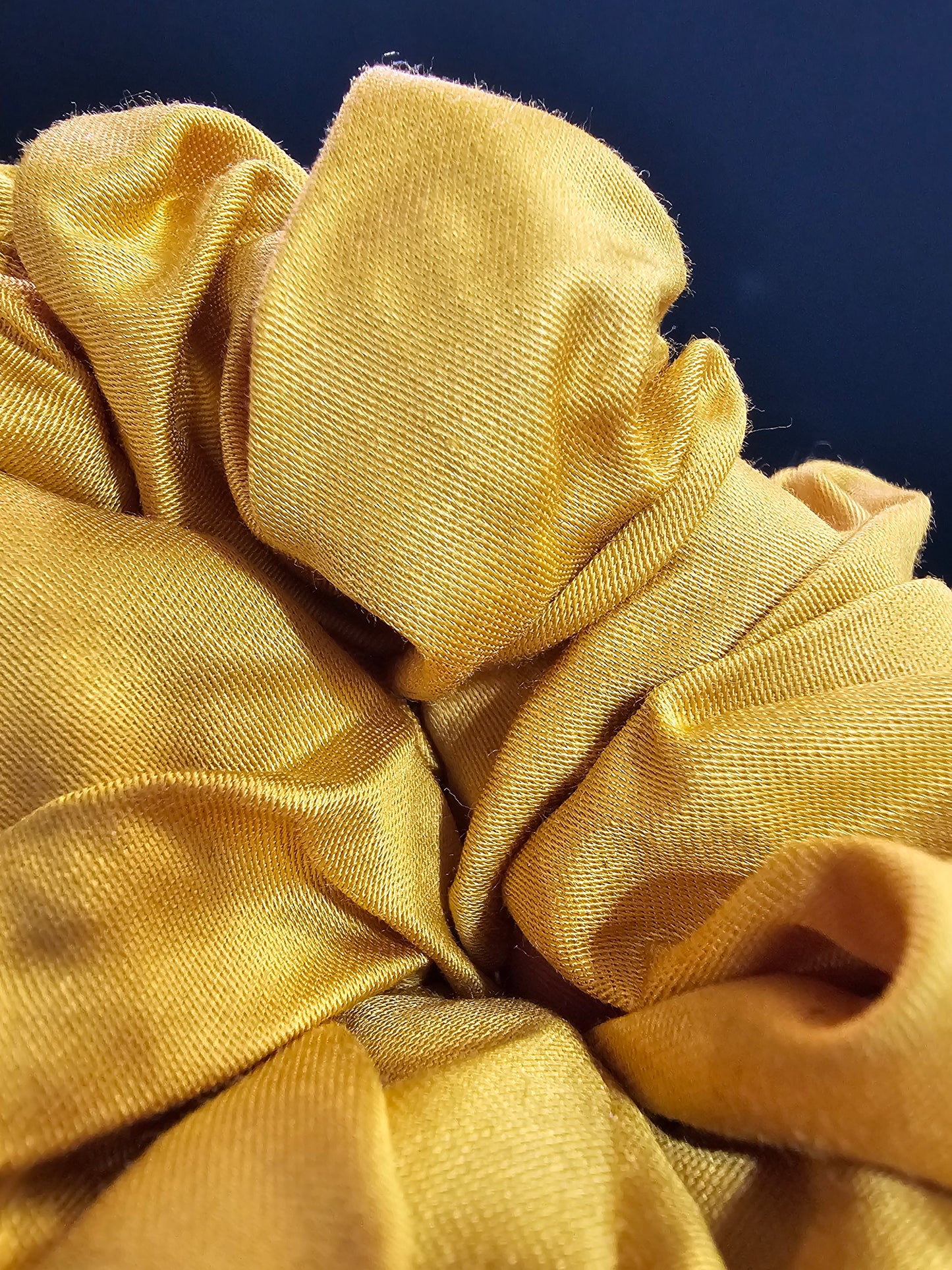 Bamboo Silk Large Scrunchie - Yellow